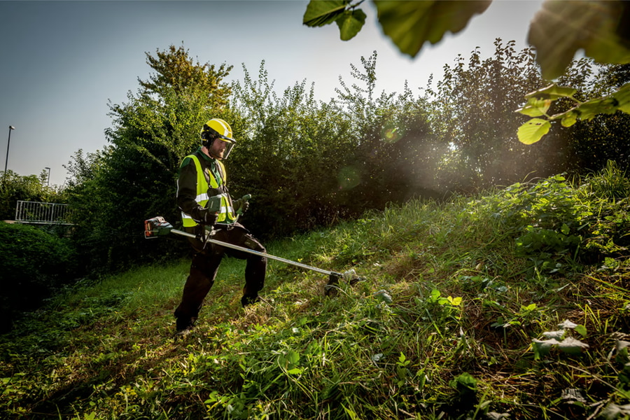 Achetez des coupe-bordures en ligne chez Max Urech AG