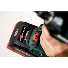 Metabo Visseuse à choc à batterie SSW 18 LTX 550 BL, 18 V sans batterie, sans chargeur, avec metaBOX 145