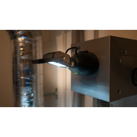 Steffen Akku-Arbeitsleuchte LED 16 W, 1300 lm, 4000K, IP65, 3-stufig, schwarz