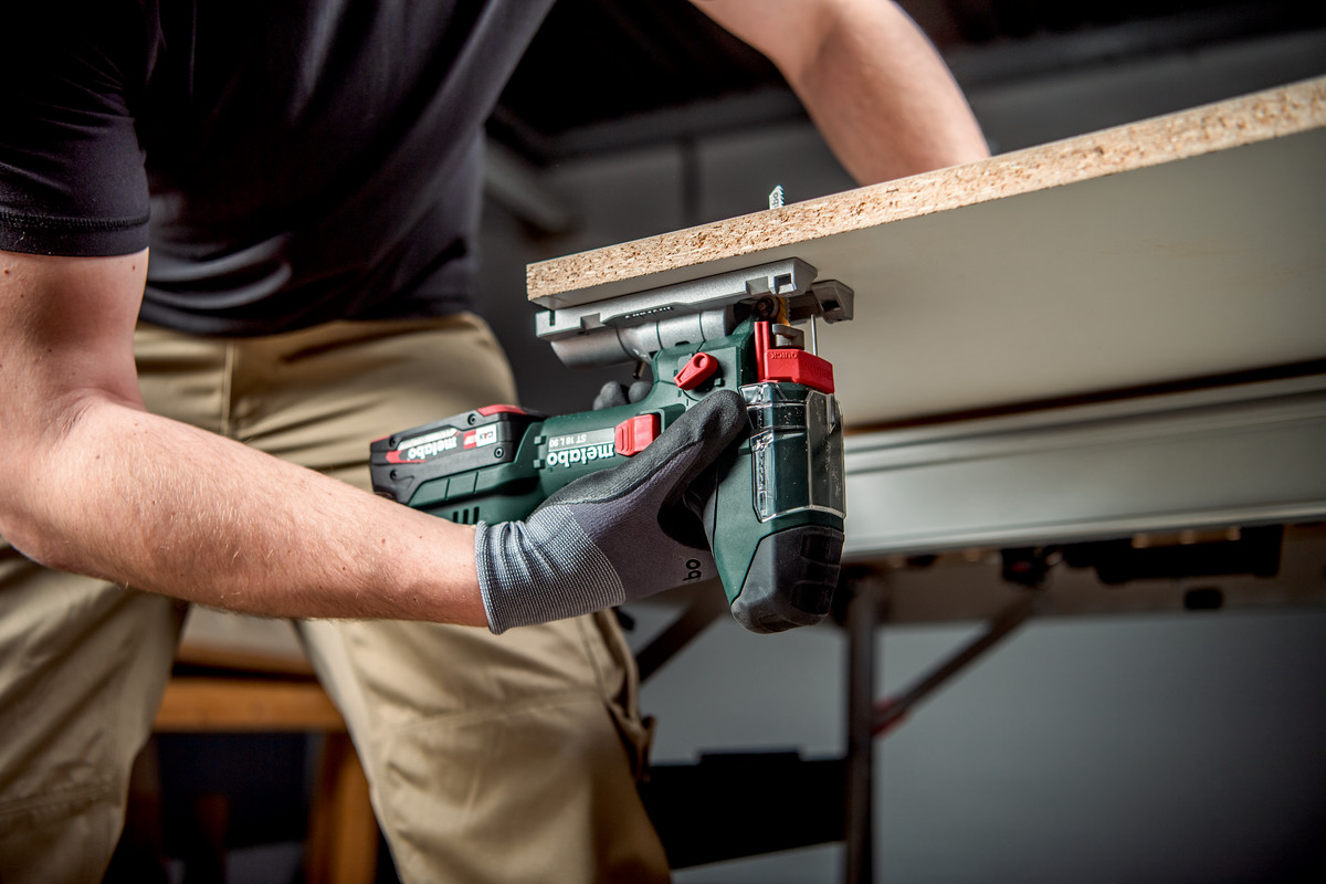 Metabo Akku-Stichsäge ST 18 L 90, 18 V in zwei Ausführungen