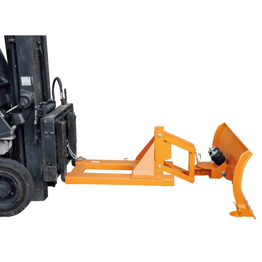Chasse-neige avec compensation de niveau automatique en 3 versions