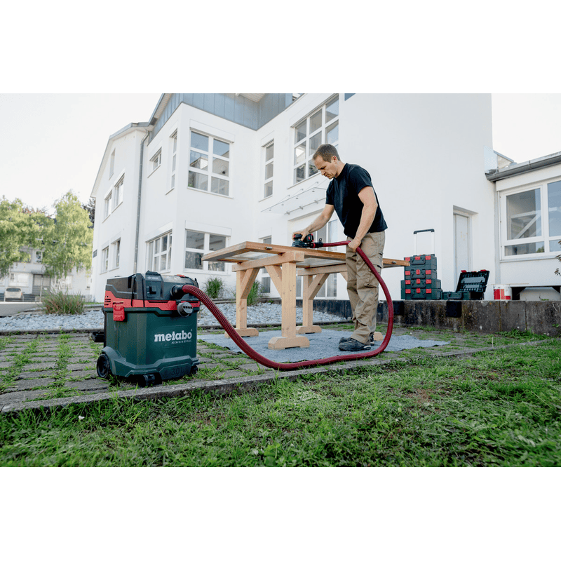 Metabo Aspirateur à batterie AS 36-18 M 30 PC-CC, 18 V avec décolmatage manuel du filtre et CordlessControl
