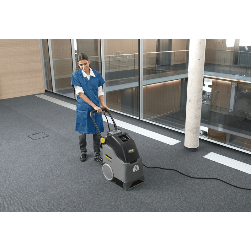Kärcher Teppichreinigungsautomat BRC 30/15 C