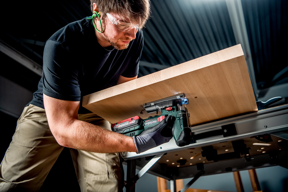 Metabo Akku-Stichsäge ST 18 LT 130 BL, 18 V in zwei Ausführungen