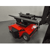GRÜNIG GSE-1500 Balayeuse autopropulsée à monter sur chariot élévateur, largeur de travail 1500 mm, système de pulvérisation d'eau 100 l, bac à déchets 260 l