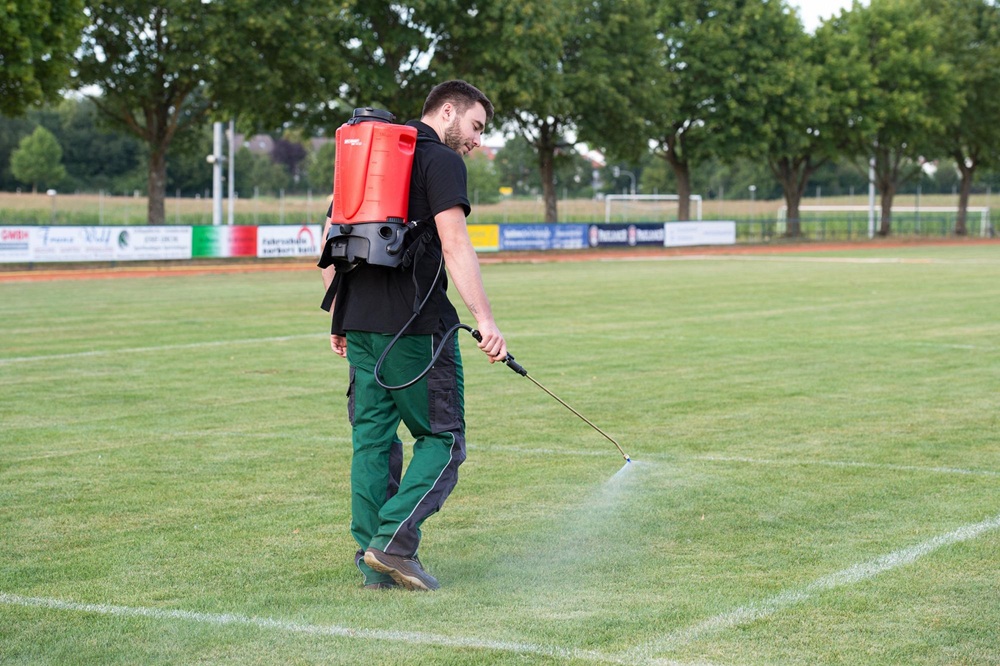 Birchmeier Akku-Rückensprühgerät REC 15, Füllmenge 15 l, 18 V in drei Ausführungen