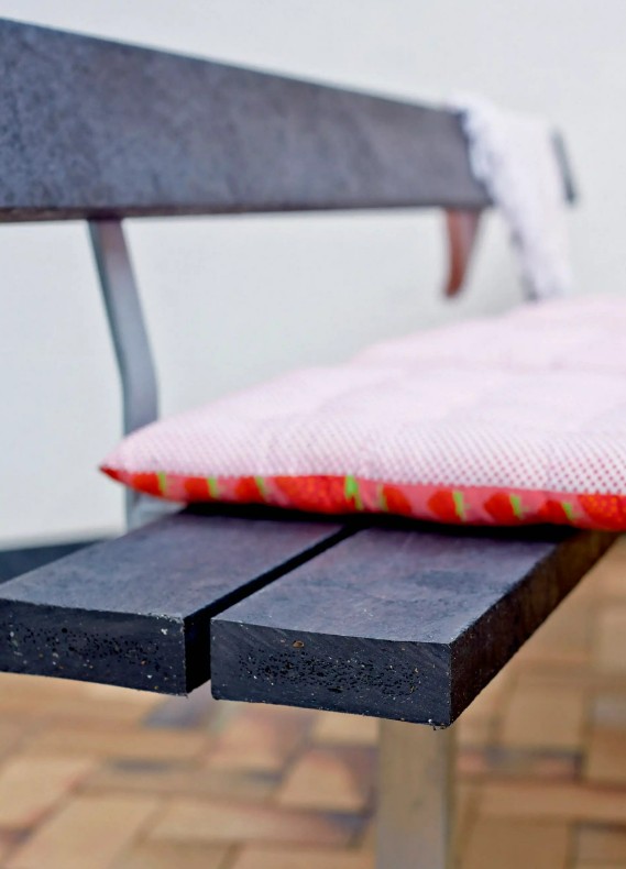 PLUS Basic Ensemble de mobilier de jardin RePlast, noir, disponible en plusieurs modèles