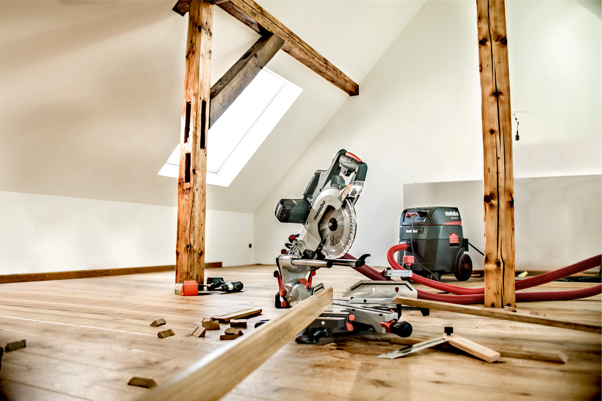 Metabo Kappsäge KGSV 72 Xact SYM, mit Zugfunktion, 1800 Watt