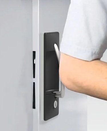 Bedrunka+Hirth Werkstatt-Schwerlastschrank mit Flügeltüren, diverse Grössen