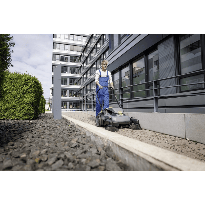 Kärcher Kehrmaschine KM 70/30 C Bp 2SB, ohne Akku und Ladegerät