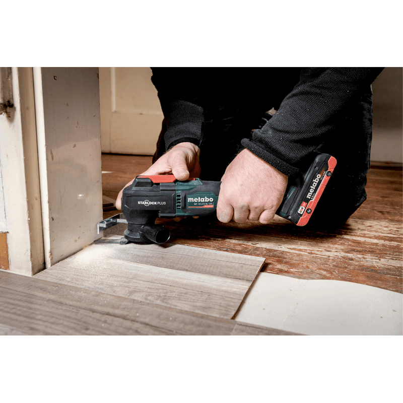 Metabo Akku-Multitool MT 18 LTX BL QSL, 18 V mit 2x LiHD Akkus (18 V / 4.0 Ah), Ladegerät ASC 55, metaBOX 145 L