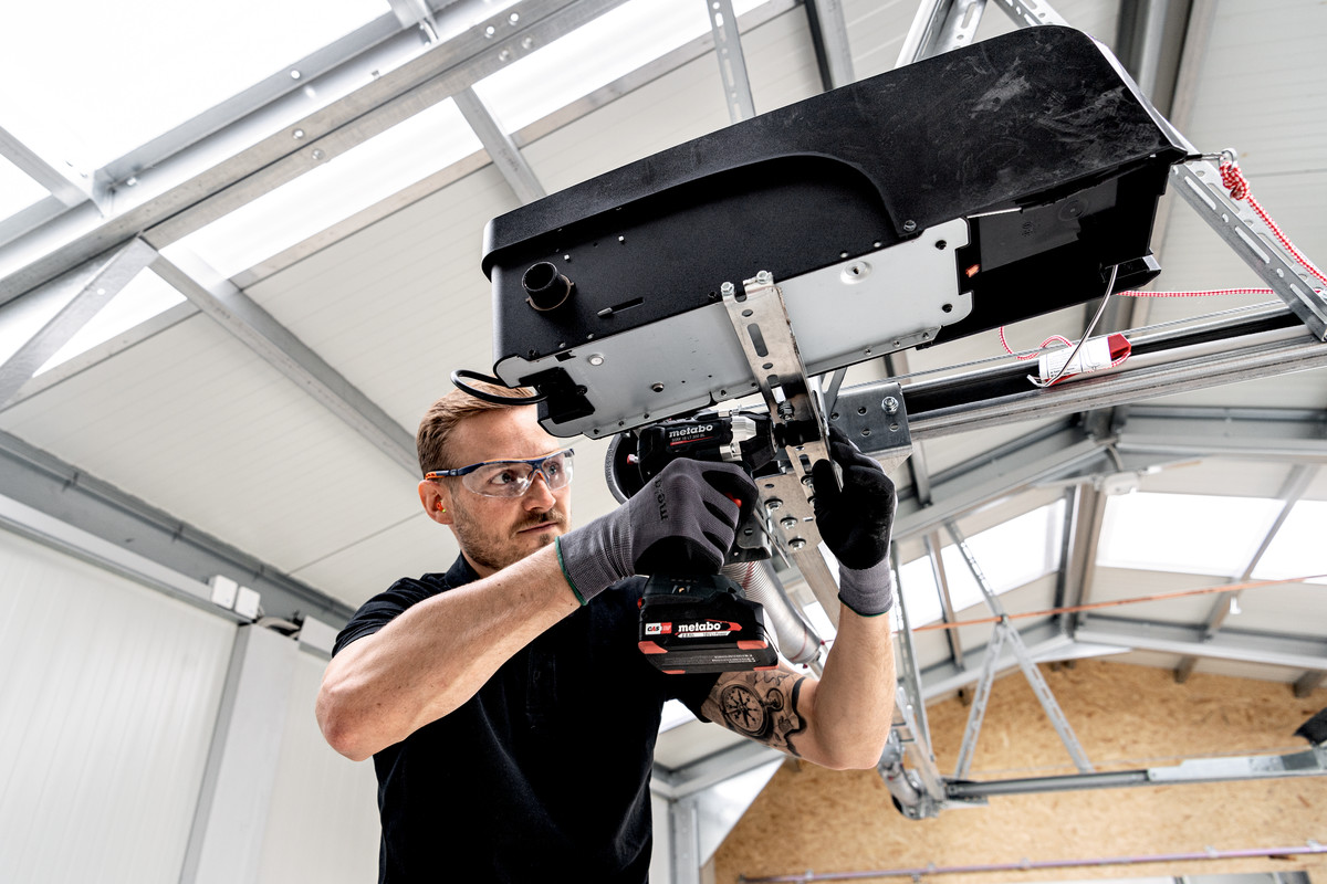 Metabo Akku-Schlagschrauber SSW 18 LT 300 BL, 18 V in zwei Ausführungen