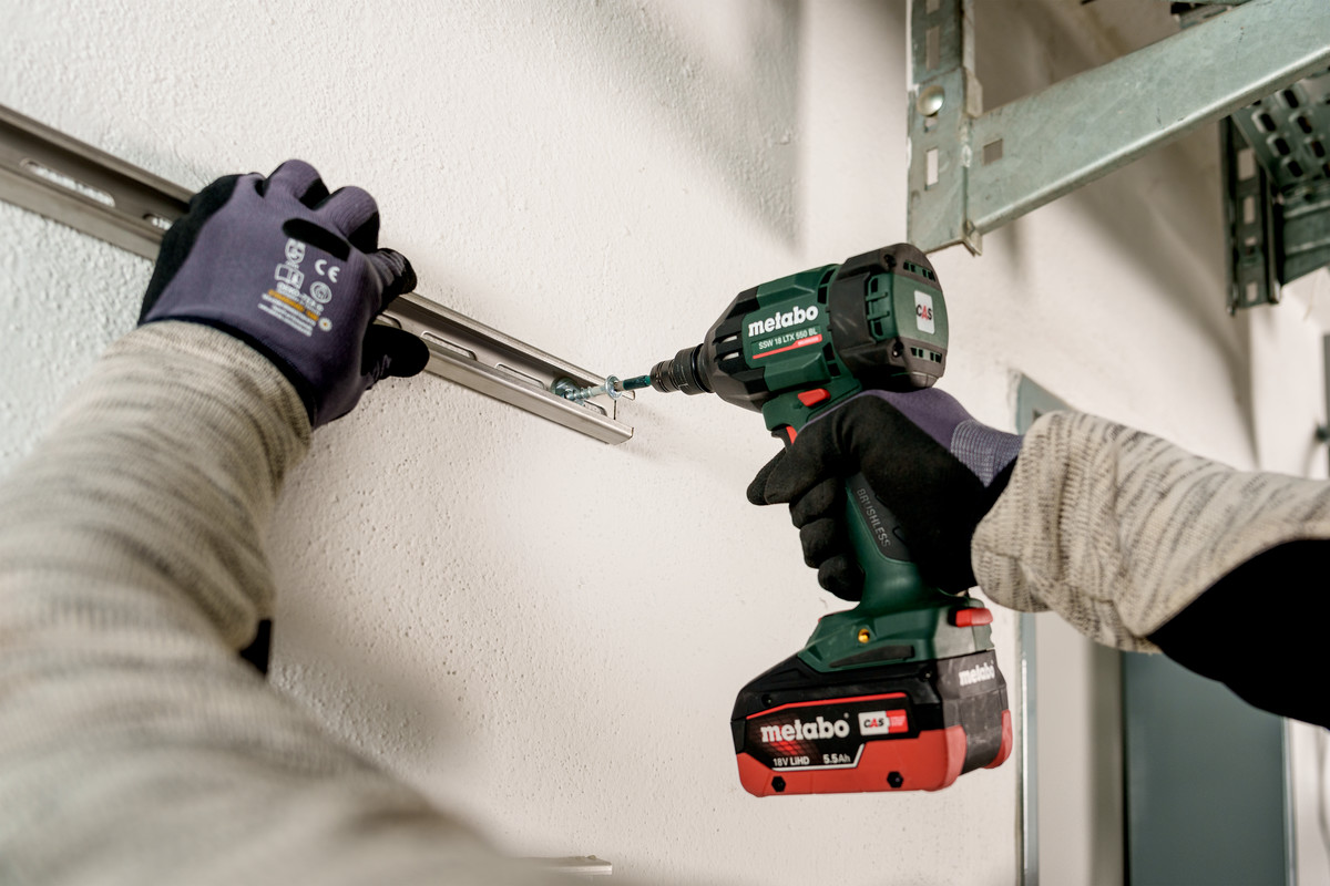 Metabo Akku-Schlagschrauber SSW 18 LTX 550 BL, 18 V in drei Ausführungen