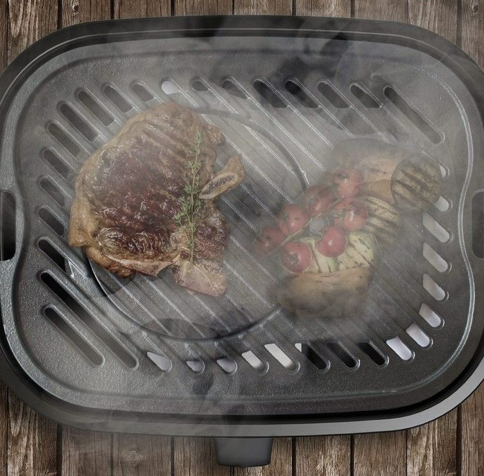 Tragbarer Picknick-Partygrill mit Holzbrett & Gusseisenrost, 2,5 kW Leistung