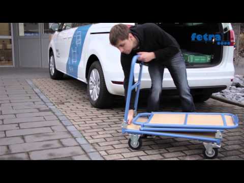 Klappwagen mit 2 klappbaren Bügeln und Tischplattform
