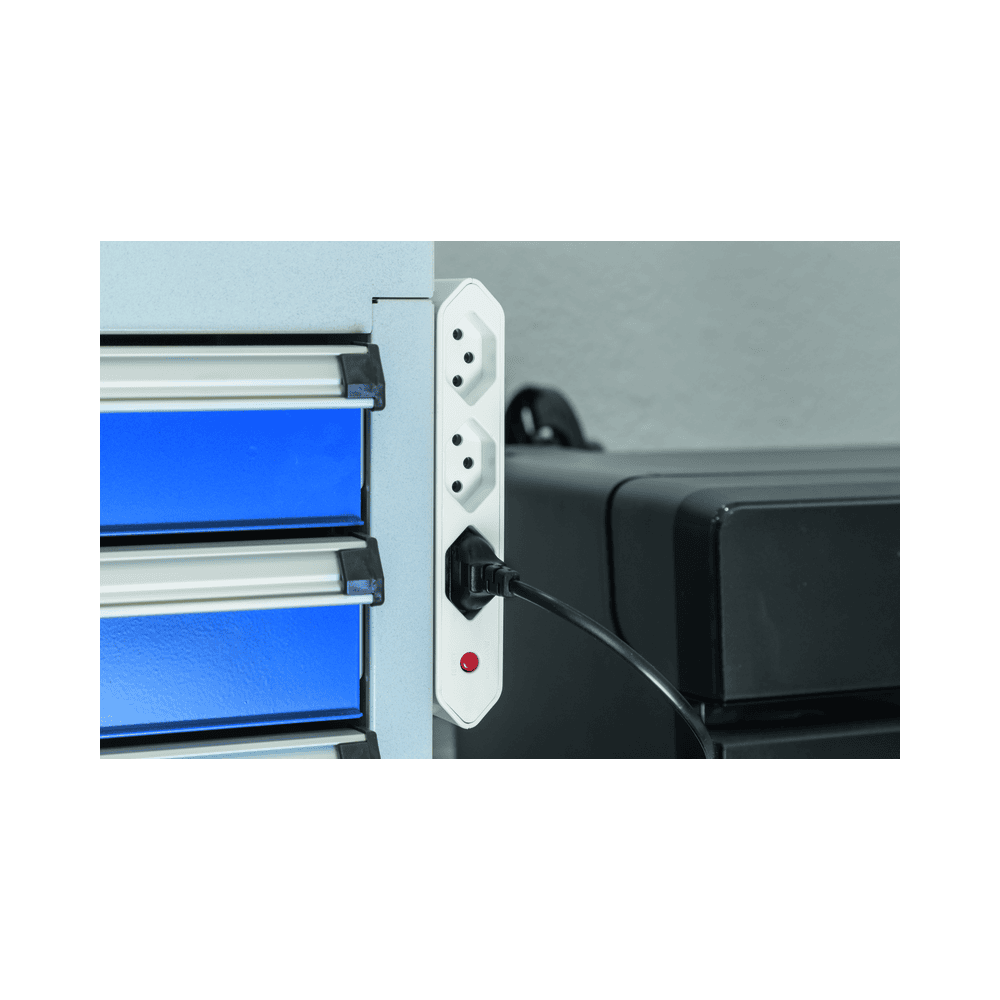 Steffen Multiprise IQ, 6 × T13 (2 × 3 en travers), 10 A, IP20, câble de 1.5 m, avec protection de surintesité, en deux couleurs