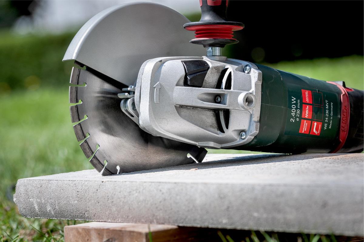 Metabo Set: 2 x Diamanttrennscheibe "UP", 115 x 22,23 mm und 1 x Quickspannmutter M 14