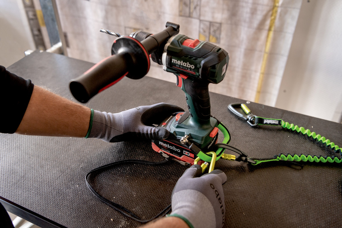 Metabo Batterie LiHD - DS 18 V / 4.0 à 10.0 Ah pour système de batterie CAS, avec étrier de sécurité