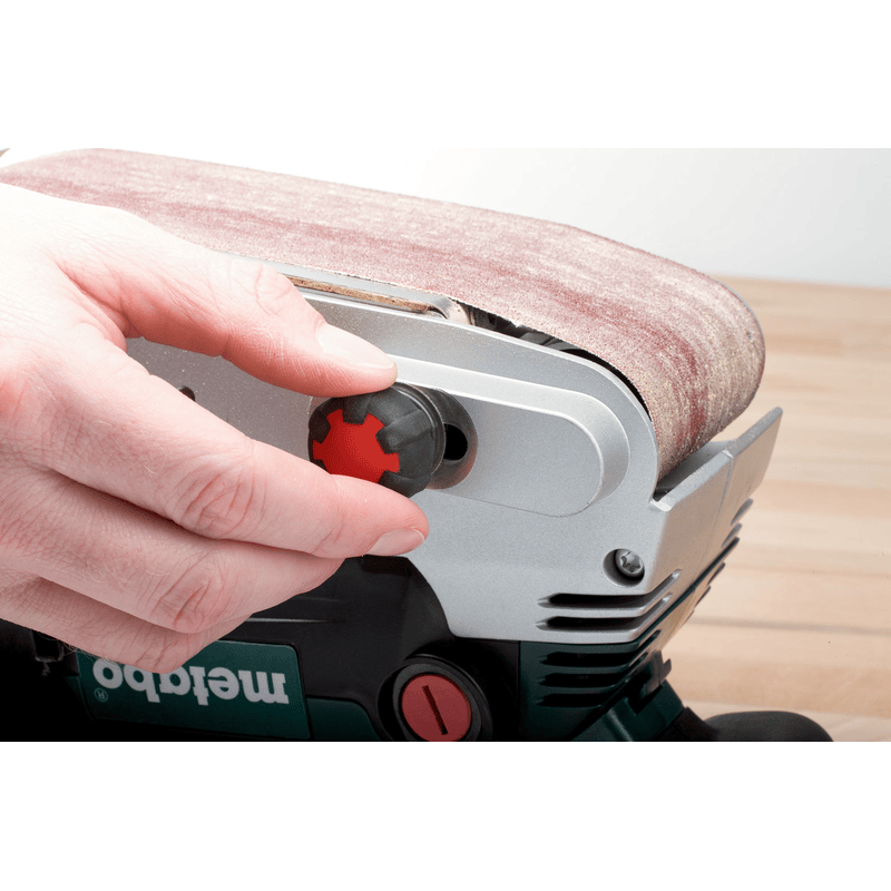 Metabo Ponceuse à bande BAE 75, 1010 watts, avec socle de machine