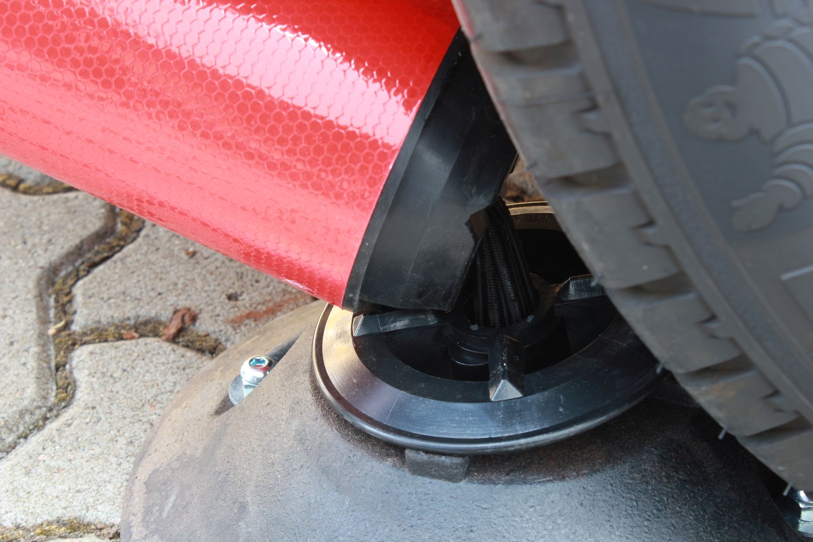 Flexible Absperrpfosten aus Polyethylen, in 3 Grössen