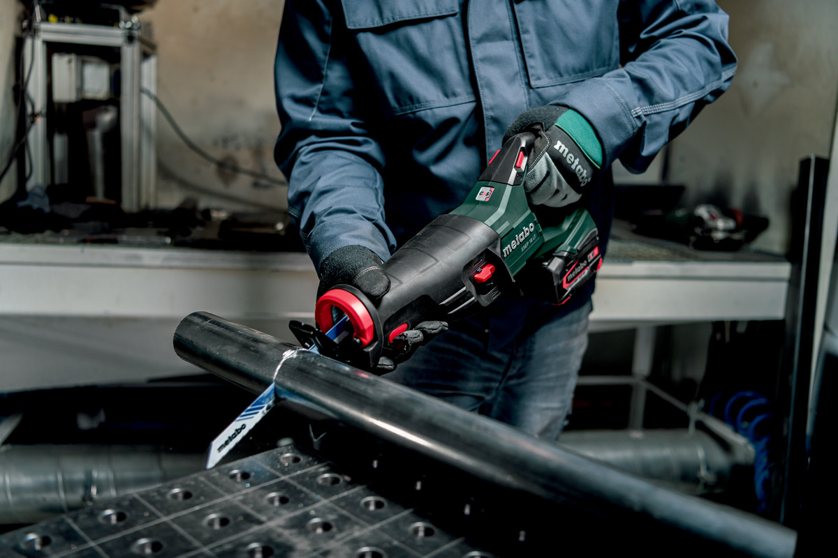 Metabo Akku-Säbelsäge SSEP 18 LT, 18 V in zwei Ausführungen