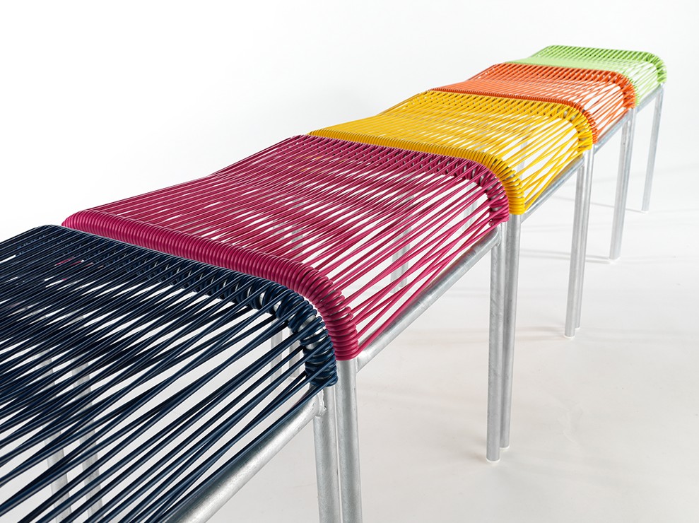 Schaffner Tabouret spaghetti SÄNTIS, en divers modèles