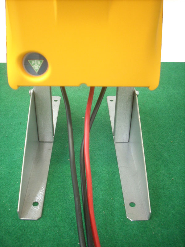 PBM Pieds métalliques pour chargeur haute fréquence HF6
