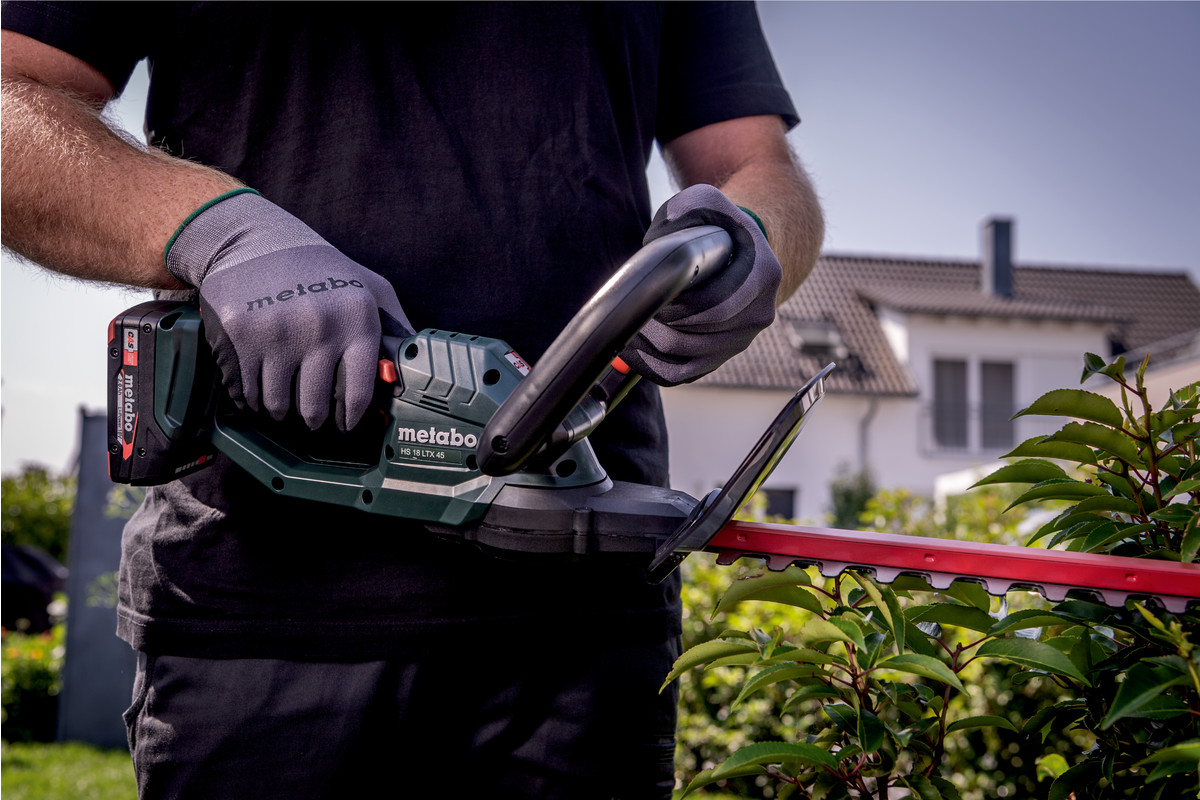Metabo Akku-Heckenschere HS 18 LTX 45 / 55 / 65