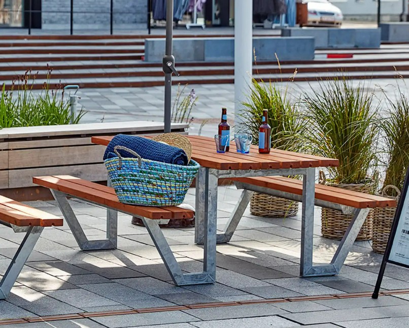 PLUS Mobilier de jardin modulable Wega, disponible en plusieurs modèles