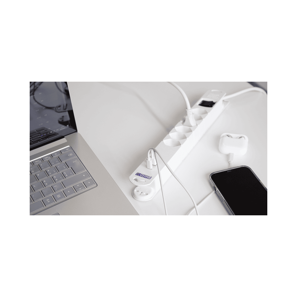 Steffen Steckdosenleiste VARIABL, 6 x T13 Steckdosen, 1 x USB-A, 1 x USB-C PD (18W), mit Schalter, 3 m Kabel, in 2 Farben