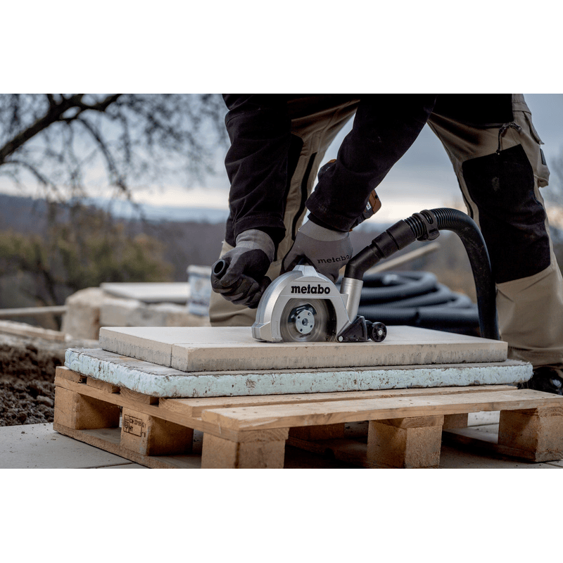 Metabo Akku-Winkelschleifer WVB 18 LTX BL 15-125 Quick, 18 V in drei Ausführungen