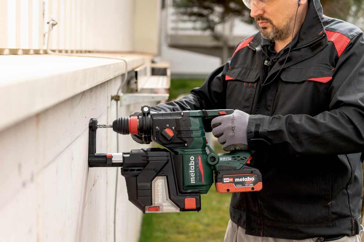 Metabo Akku-Hammer KH 18 LTX BL 28 Q, 18 V mit Quick-Wechselfutter, in drei Ausführungen