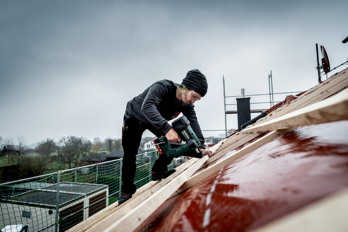 Metabo Cloueur à batterie NFR 18 LTX 90 BL, 18 V en deux versions