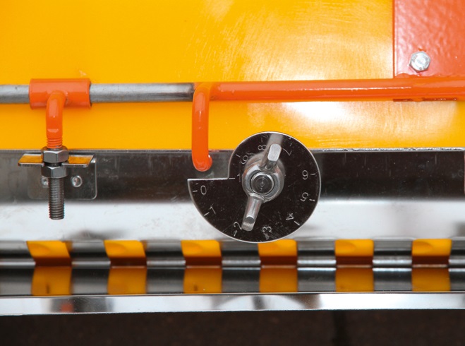 CEMO Epandeur KS 35-E, capacité 35 l, largeur d'épandage 60 cm
