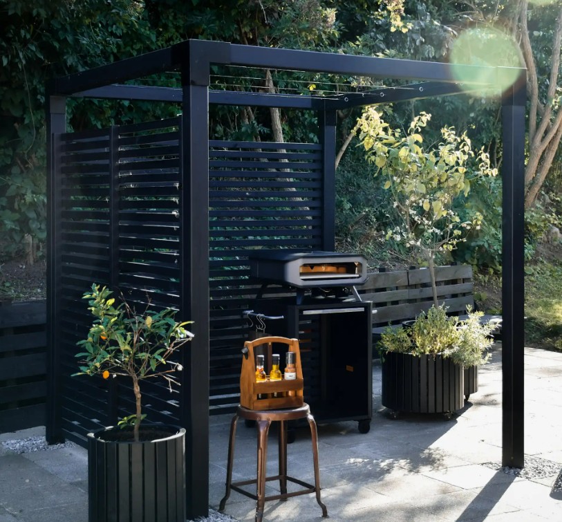 PLUS Pergola Daylife aus Holz, Schwarz RAL 9005, Modell 5, BxTxH 1980 x 1980 x 2180 mm