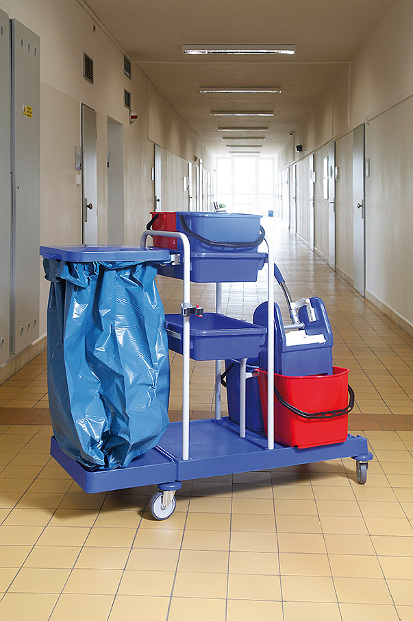 Putz- und Servicewagen für den professionellen Einsatz mit Halter für einen Müllbeutel und 4 Eimer