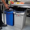 Poubelle Slim Jim sous le comptoir, gris, capacité 87 litres, 560 x 400 x 762 mm