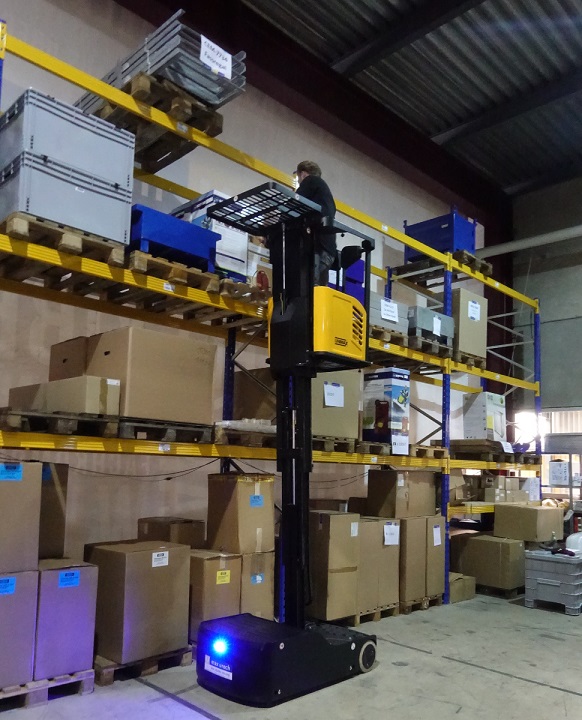 Nacelle élévatrice mobile de personnel JX0, préparateur de commandes pour petites pièces jusqu'à 3000 mm de hauteur de levage