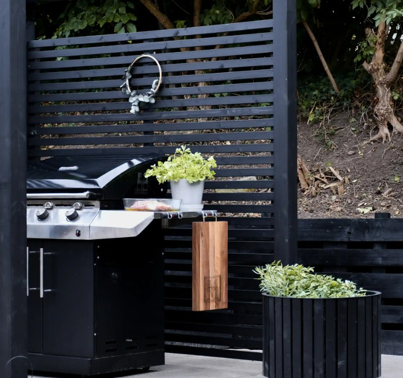 PLUS Pergola Daylife aus Holz, Schwarz RAL 9005, Modell 5, BxTxH 1980 x 1980 x 2180 mm