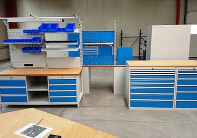 Bedrunka+Hirth Multi-Wand-Aufbau mit Magnetwand und Schwenkarmhalter, 2000 x 750 x 1250 mm