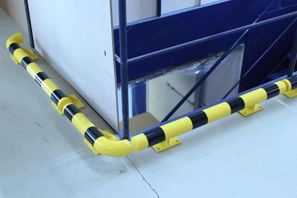 Modularer Rammschutz aus Stahl, Aussenecken 90°, in diversen Ausführungen
