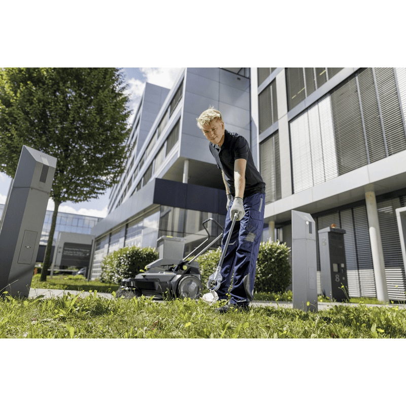 Kärcher Kehrmaschine KM 70/30 C Bp 2SB, ohne Akku und Ladegerät