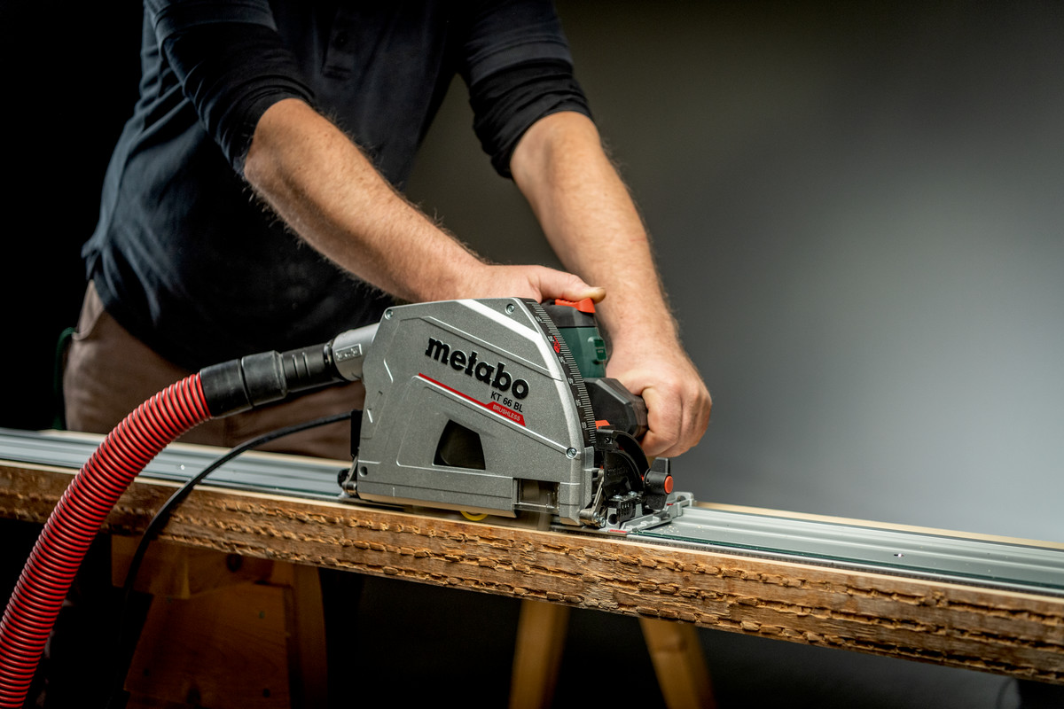 Metabo Tauchkreissäge KT 66 BL, 1200 Watt, in zwei Ausführungen