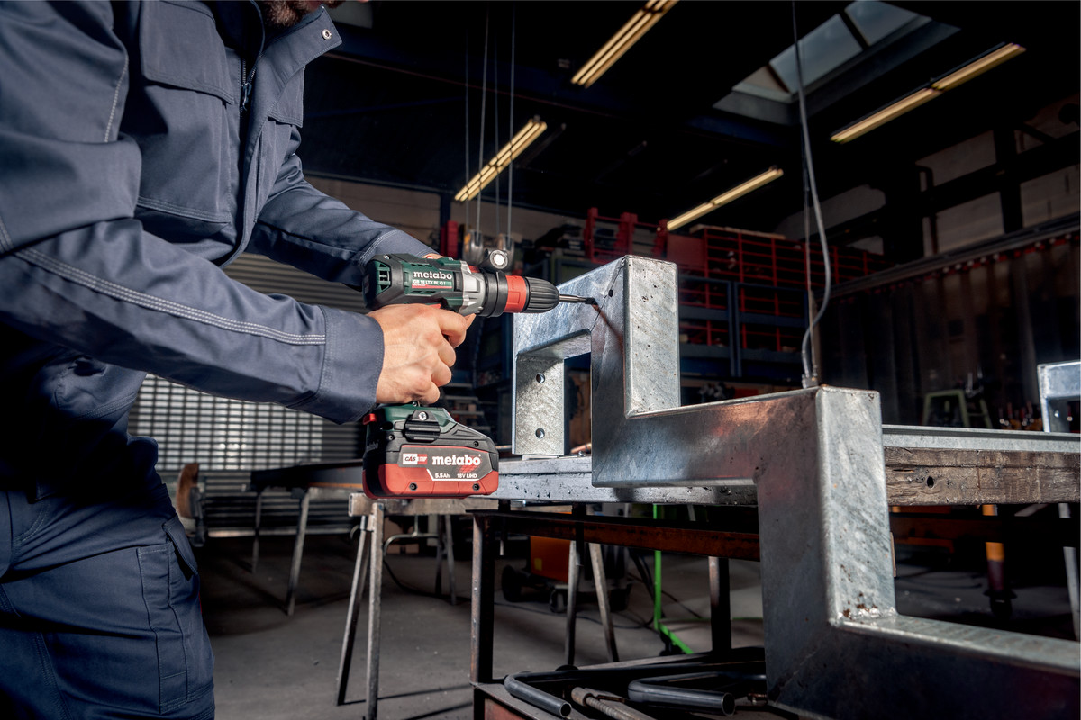 Metabo Akku-Gewindebohrer GB 18 LTX BL Q I, 18 V in zwei Ausführungen