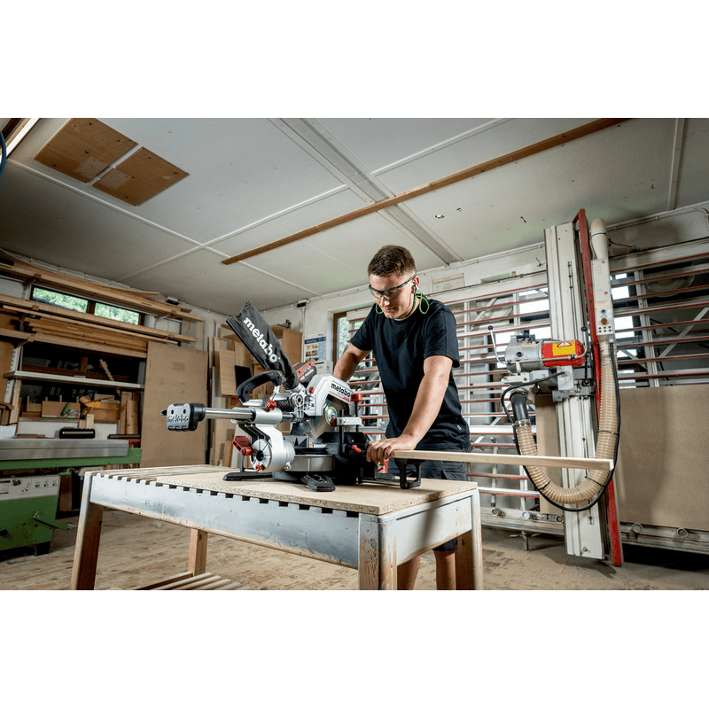 Metabo Akku-Kappsäge KGS 18 LTX BL 254, 18 V ohne Akku