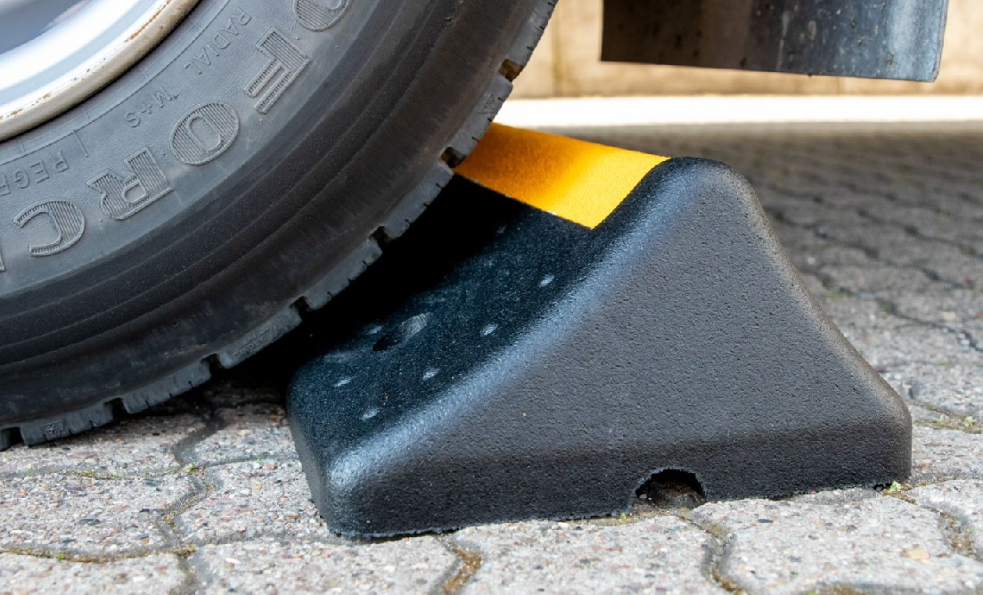 LKW-Radstopp, Gummi, Breite 1000 mm