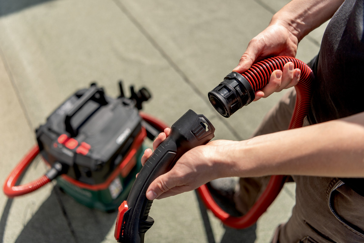 Metabo Akku-Sauger AS 36-18 L 20 PC-CC, 18 V mit manueller Filterabreinigung und CordlessControl