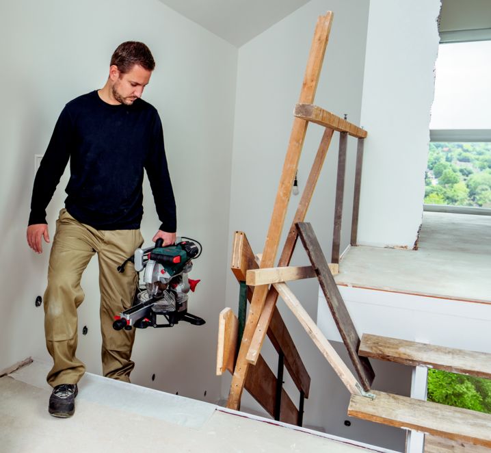 Metabo Kapp- und Gehrungssäge KGSV 216 MC