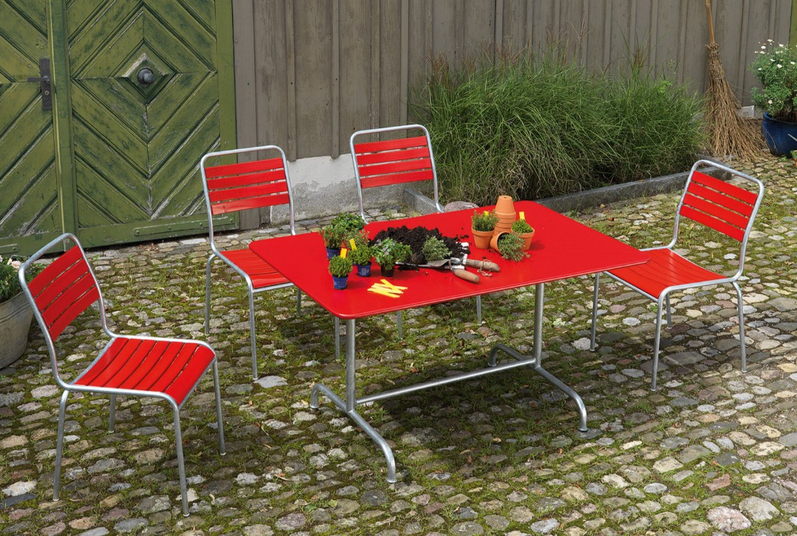 Schaffner Table métallique Rigi avec plateau en acier rabattable, en divers modèles