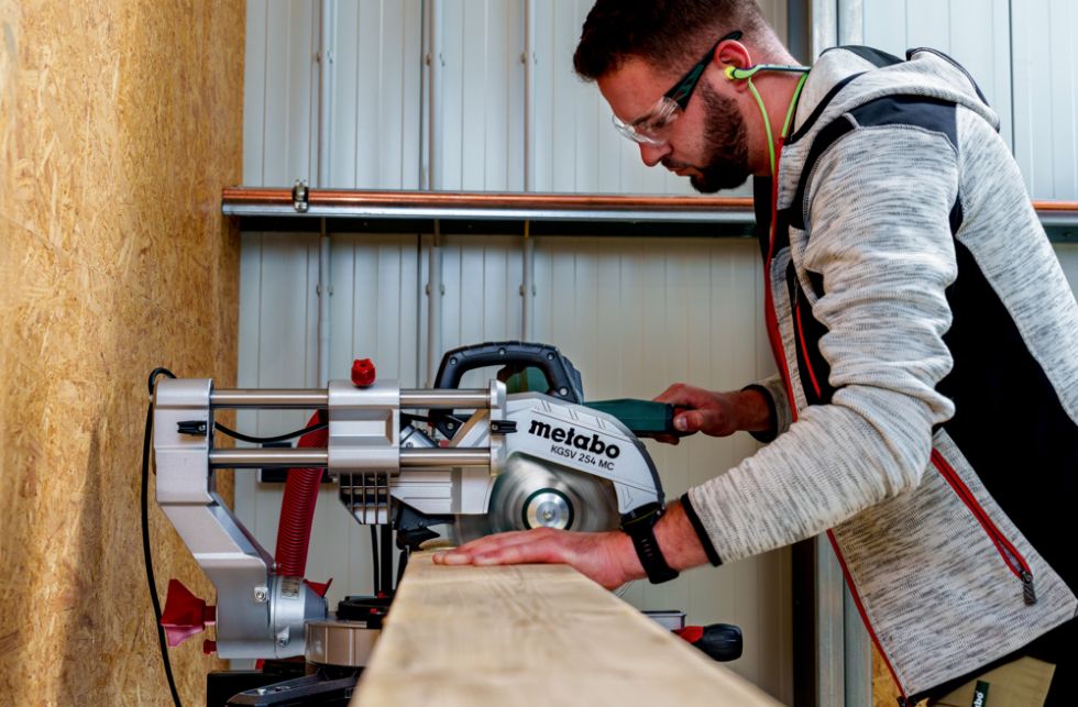 Metabo Kapp- und Gehrungssäge KGSV 254 MC